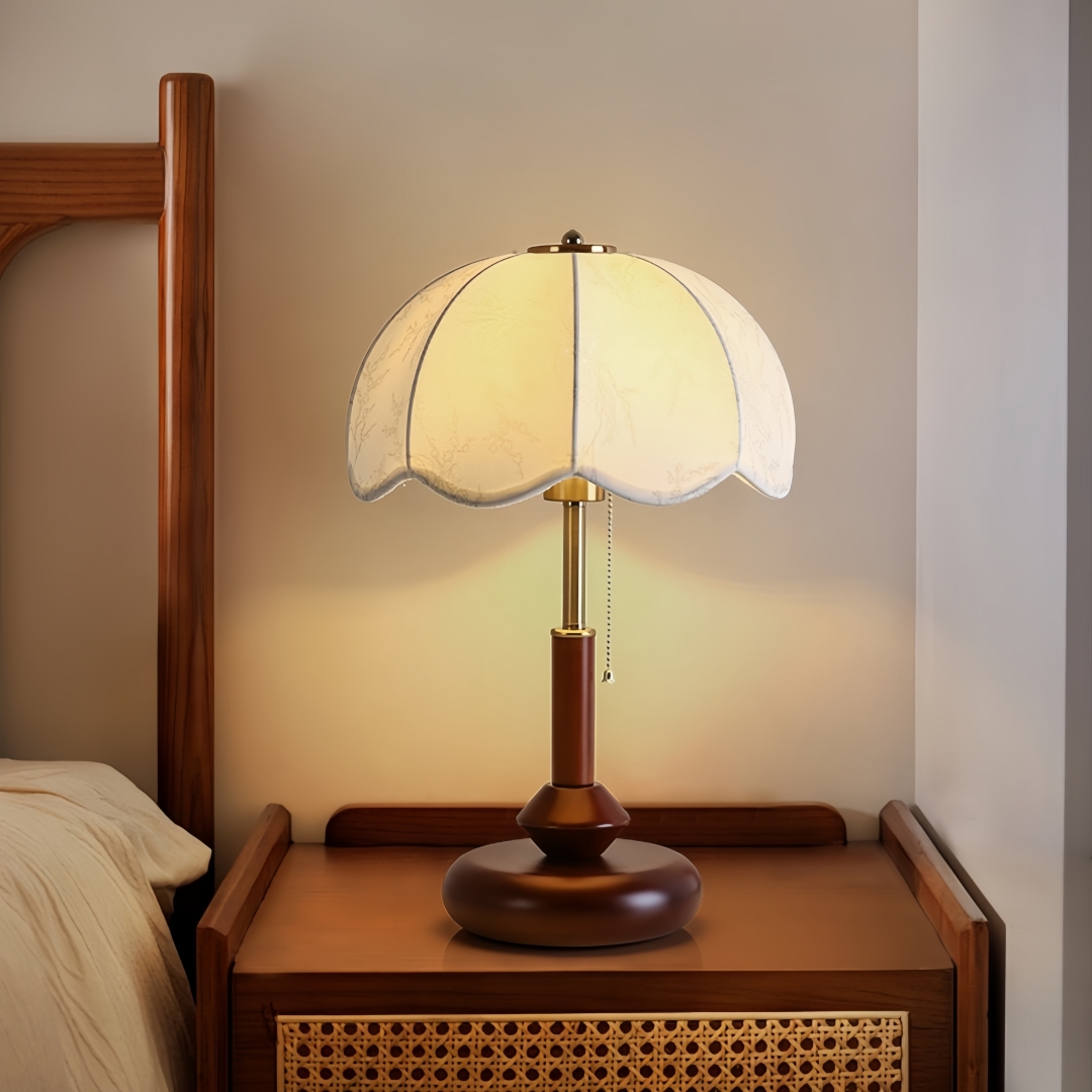Room Decor Lighting Lamp - Vintage Taraklı Kubbe Masa Lambası Yatak